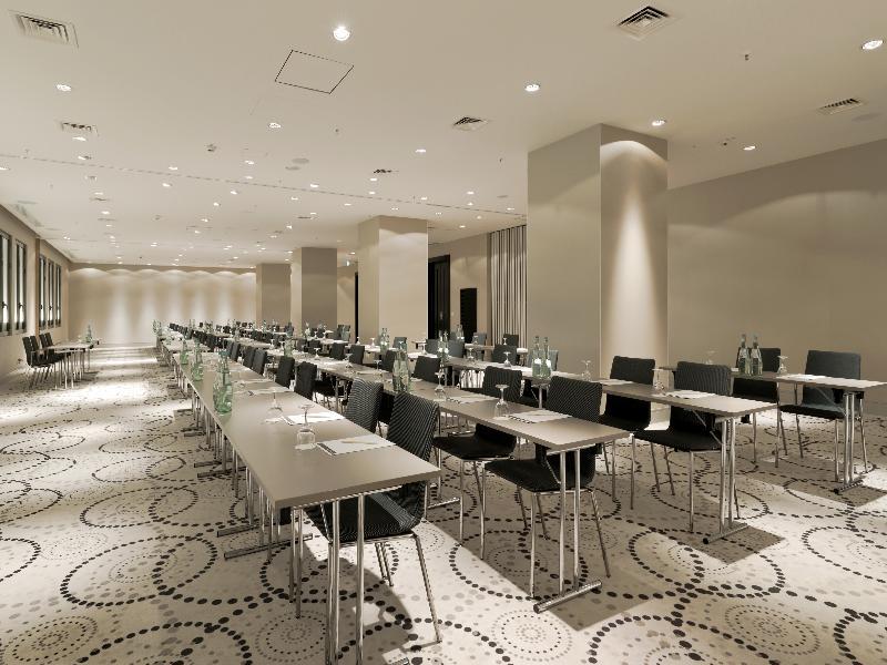 Hotel Berlin Potsdamer Platz By Leonardo Hotels Bagian luar foto