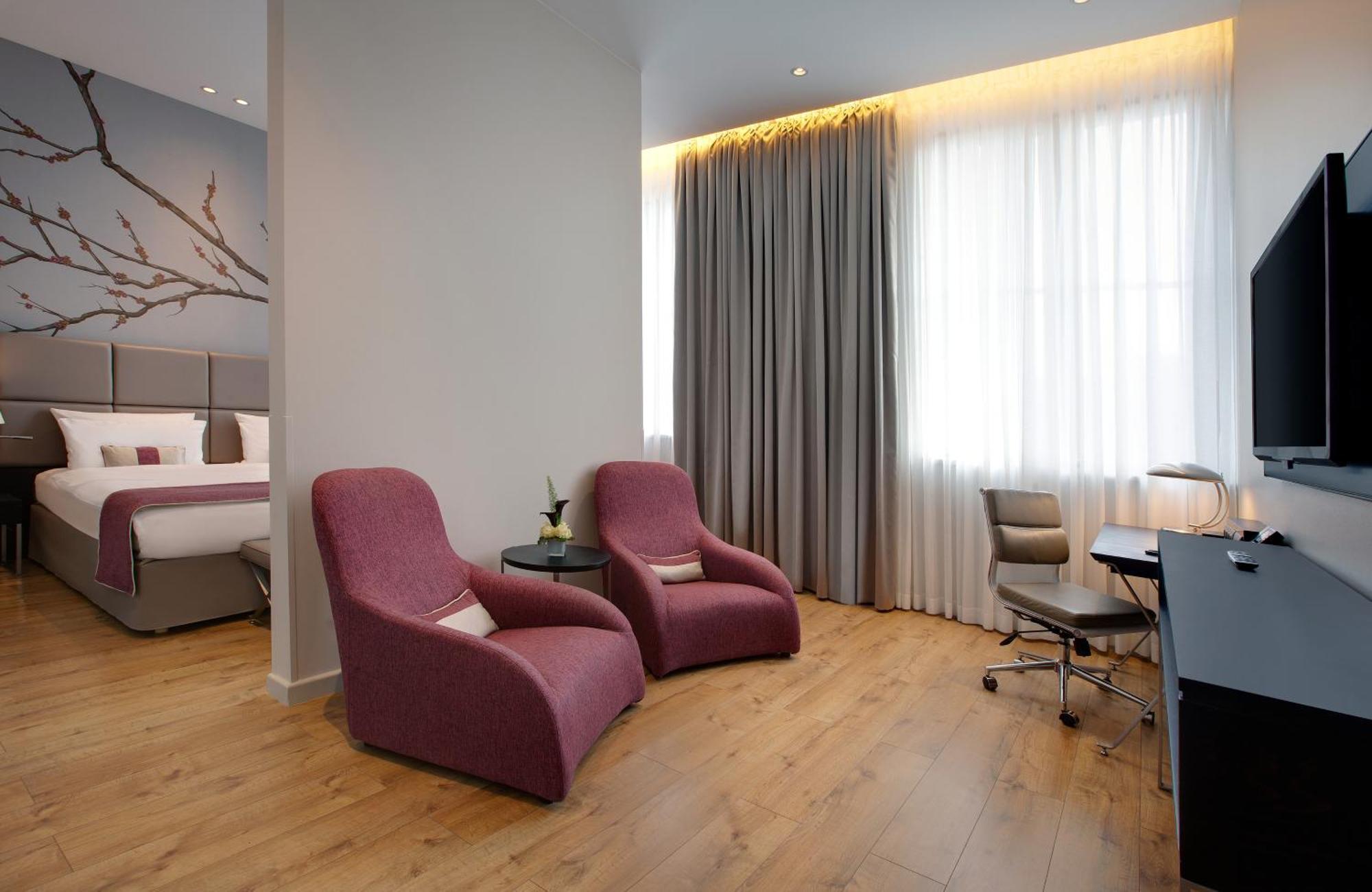 Hotel Berlin Potsdamer Platz By Leonardo Hotels Bagian luar foto