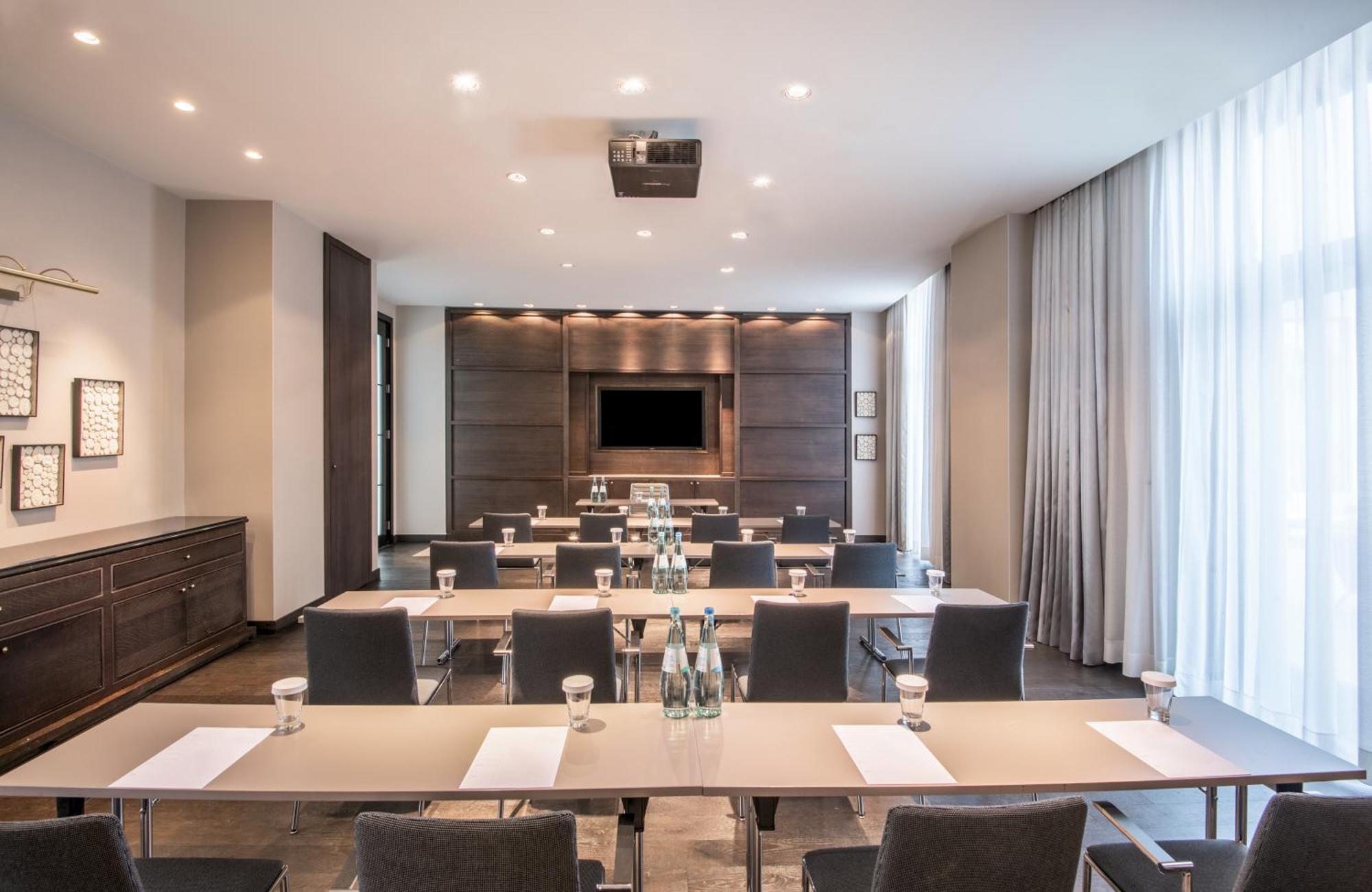 Hotel Berlin Potsdamer Platz By Leonardo Hotels Bagian luar foto